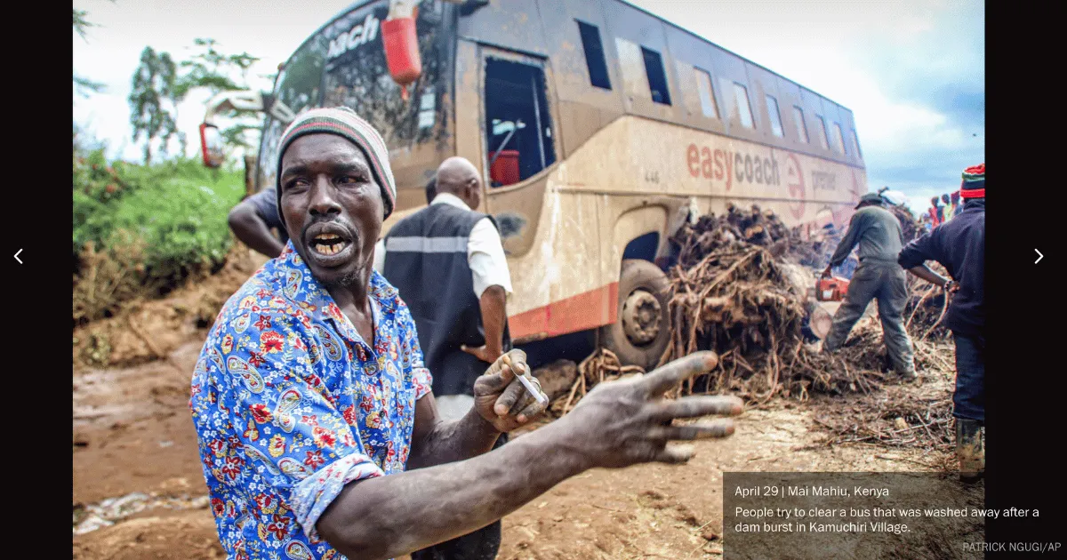 Bus destroyed Mai Mahiu Kenya